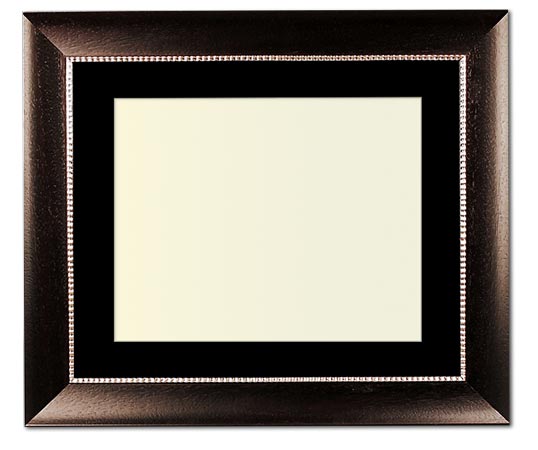 The Karsh - Museum Optium Plexi - Transitional style is a marriage of traditional and modern finishes, materials and fabrics. The result is an elegant, enduring design that is both comfortable and classic. Through its simple lines, neutral color scheme, and use of light and warmth, transitional style joins the best of both the traditional and modern worlds.