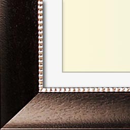 The Karsh - Museum Optium Plexi - Transitional style is a marriage of traditional and modern finishes, materials and fabrics. The result is an elegant, enduring design that is both comfortable and classic. Through its simple lines, neutral color scheme, and use of light and warmth, transitional style joins the best of both the traditional and modern worlds.